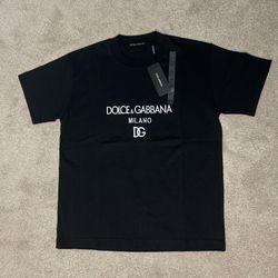 Premium Black Tee – Relax Fit.