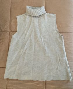 Zara Sleeveless Turtleneck - Medium
