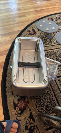 Shoe Cover Dispenser Machine