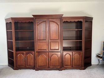 Broyhill Five-Piece Entertainment Center/Bookcase