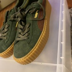 Fenty By Rihanna Puma Shoe’s Size 8.5