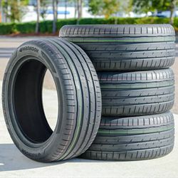 225/55/17 Hankook Tires Set 