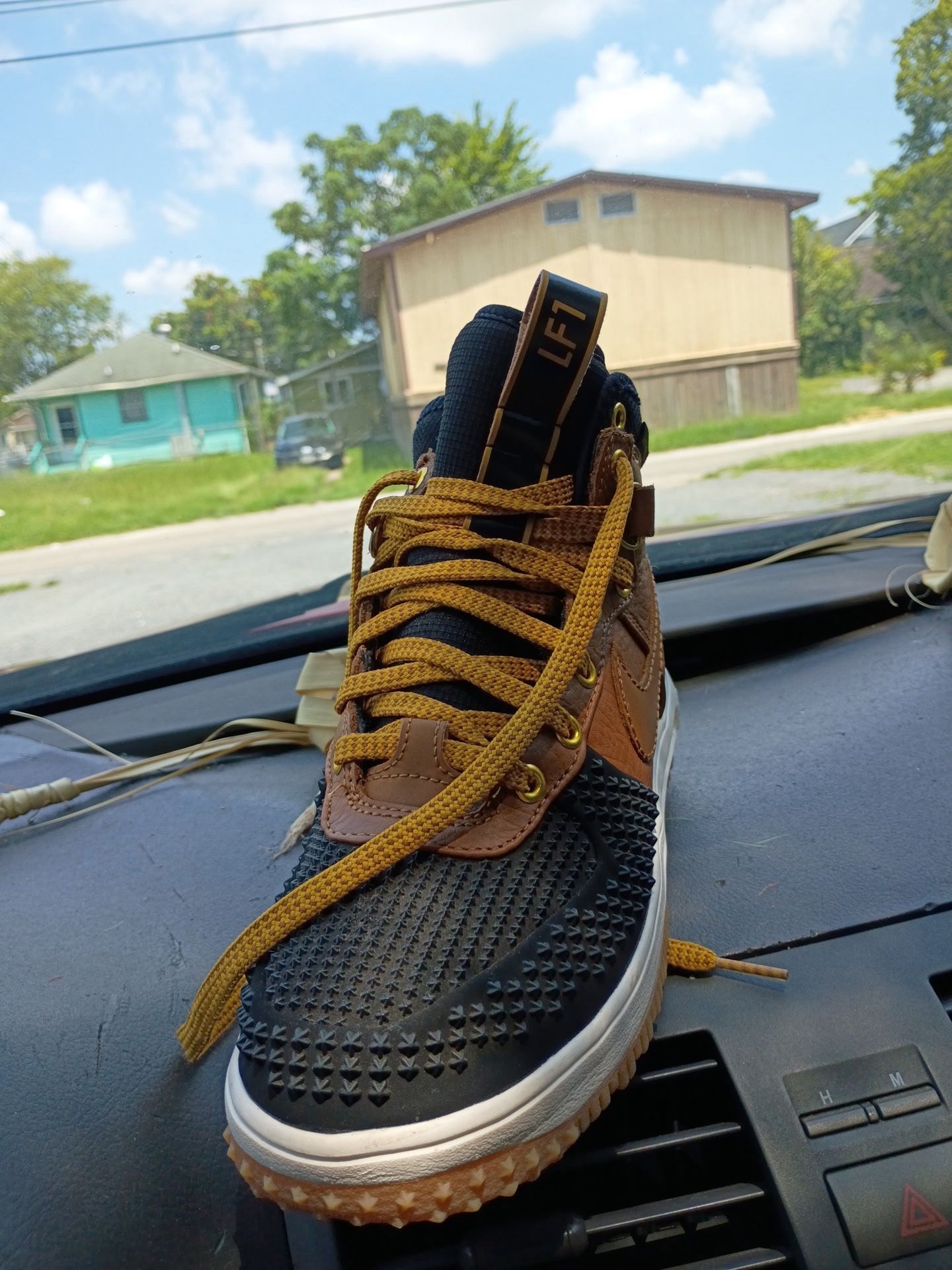 Nike LF1s 