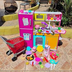 Toy Kitchen 