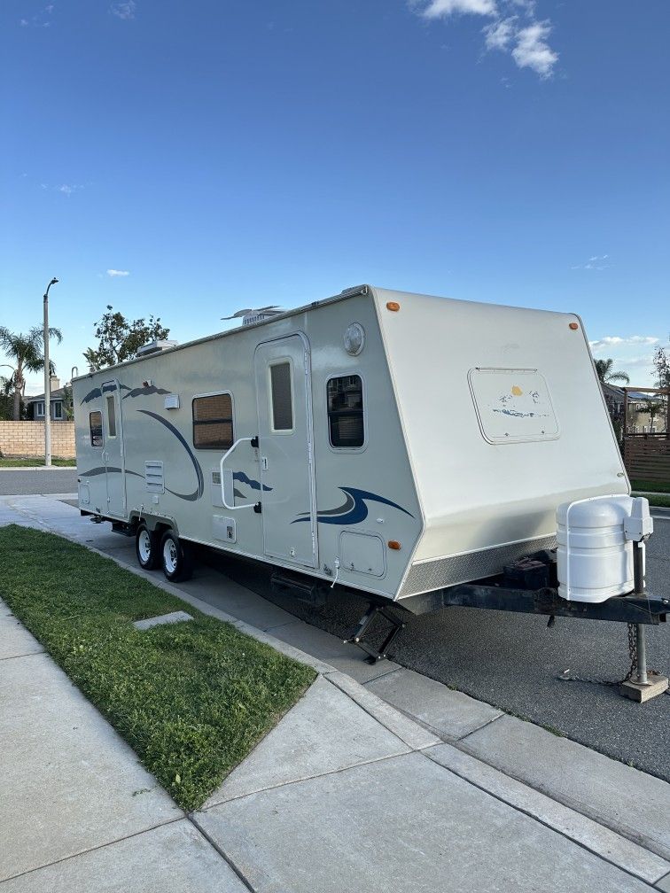 2006 R-vision Trail bay