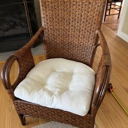 Free Wicker Chair