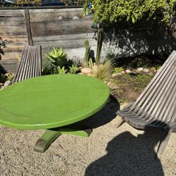 Farmhouse Round Table