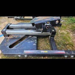 24K Pullright Superglide 5th Wheel Hitch