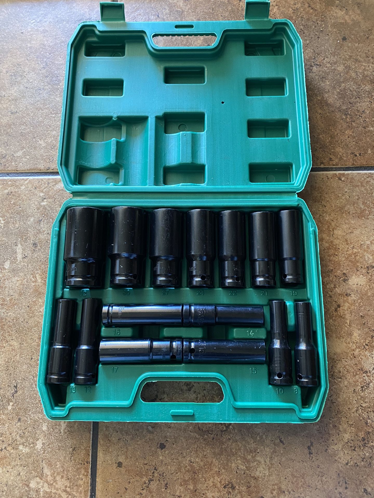 Impact Wrench Set With 1/2-inch