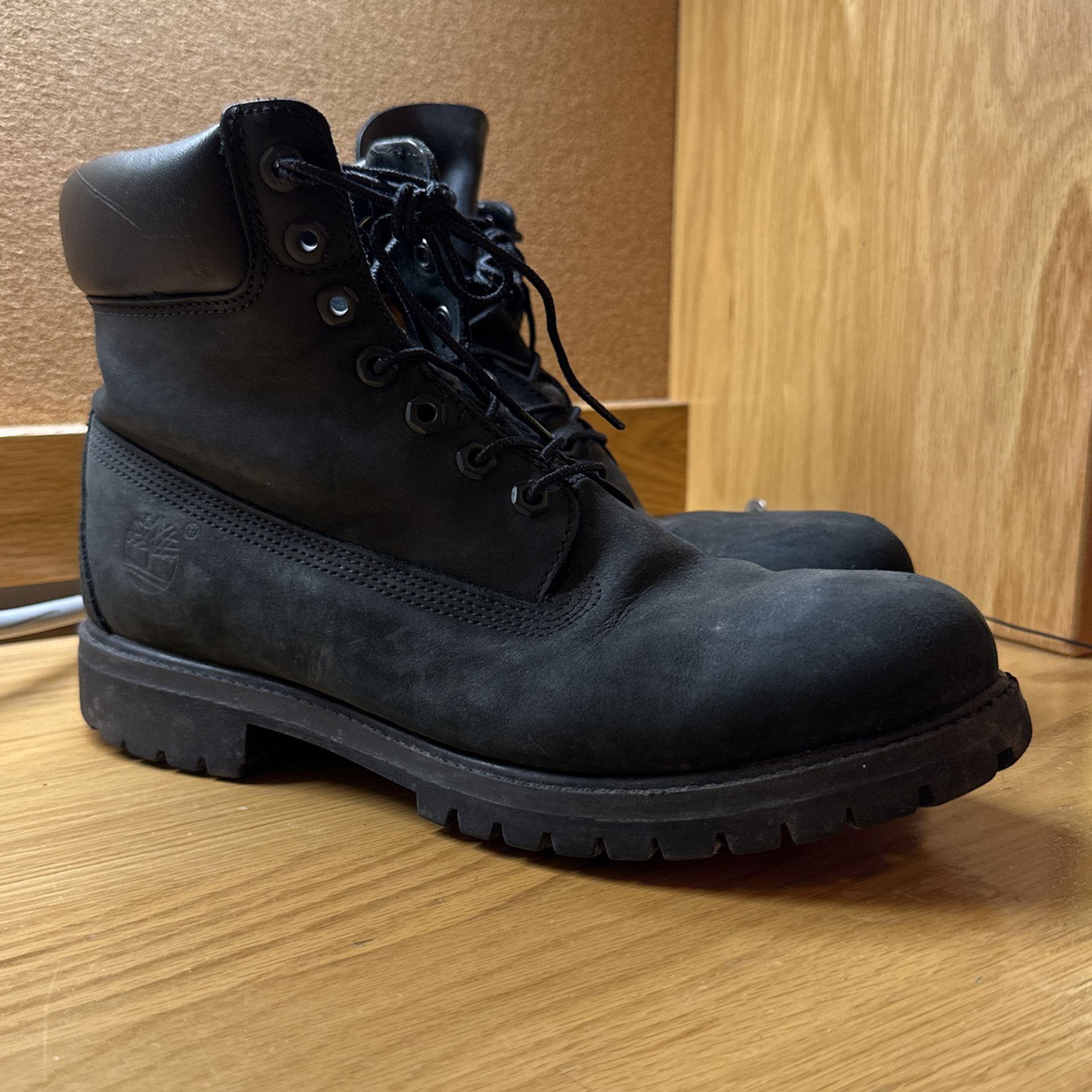 Timberland Black Suede Boots Size 10