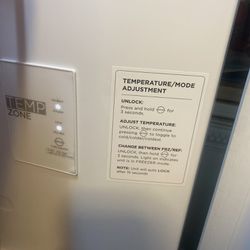 Freezer/ Refrigerator 