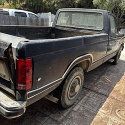 1984 Ford F-250