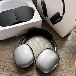 Apple AirPod Max Space Gray