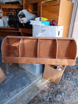 Chicken nesting box