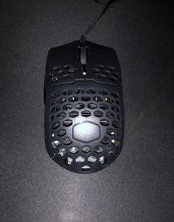 Cooler Master MM710 Gaming Mouse Pc Computer Gaming Light
