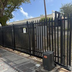 Fence Rolling Doors Free Standing