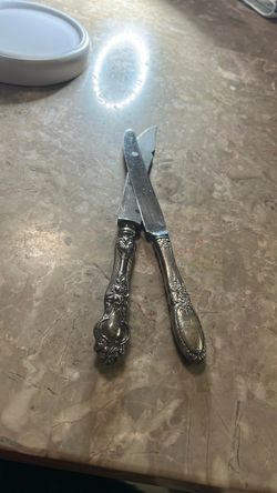 Vintage Sterling Silver Handle Dinner Knives Ornate Floral