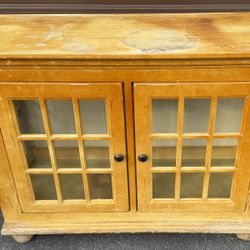 Broyhill Attic Heirlooms Lighted Display Cabinet for Restoration 