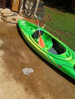 Sun Dolphin Sit-In Kayak with Paddle