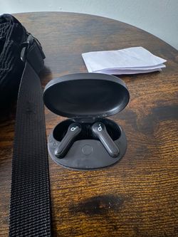 Anker wireless headphones (need gone asap)