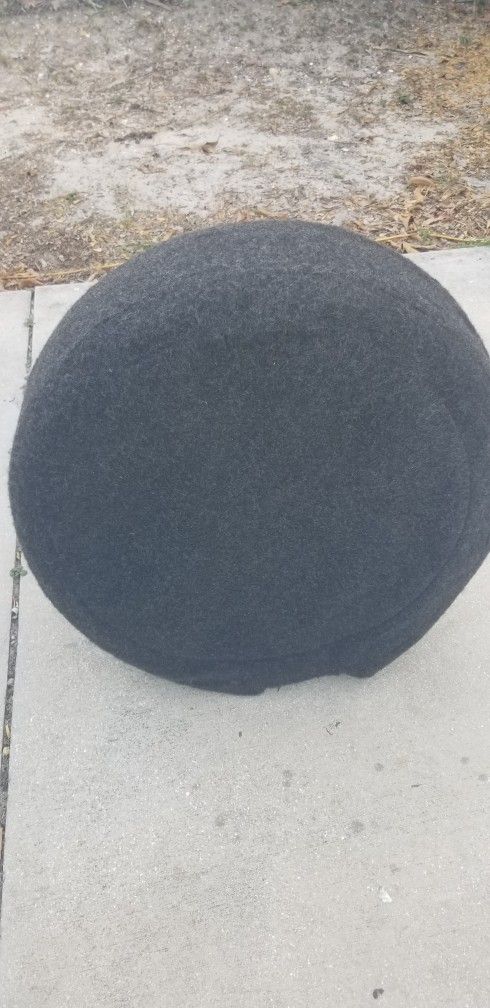 Tire cover And trunk cover 2 which is same color