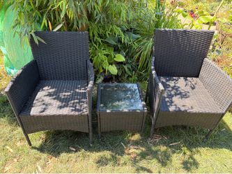3-Piece Wicker Patio Bistro Set.  Read description 1st