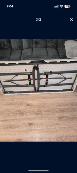 Foldable tables