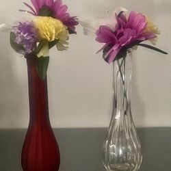 PAIR OF BUD VASES, WINE-RED & CRYSTAL CLEAR IN COLOR…