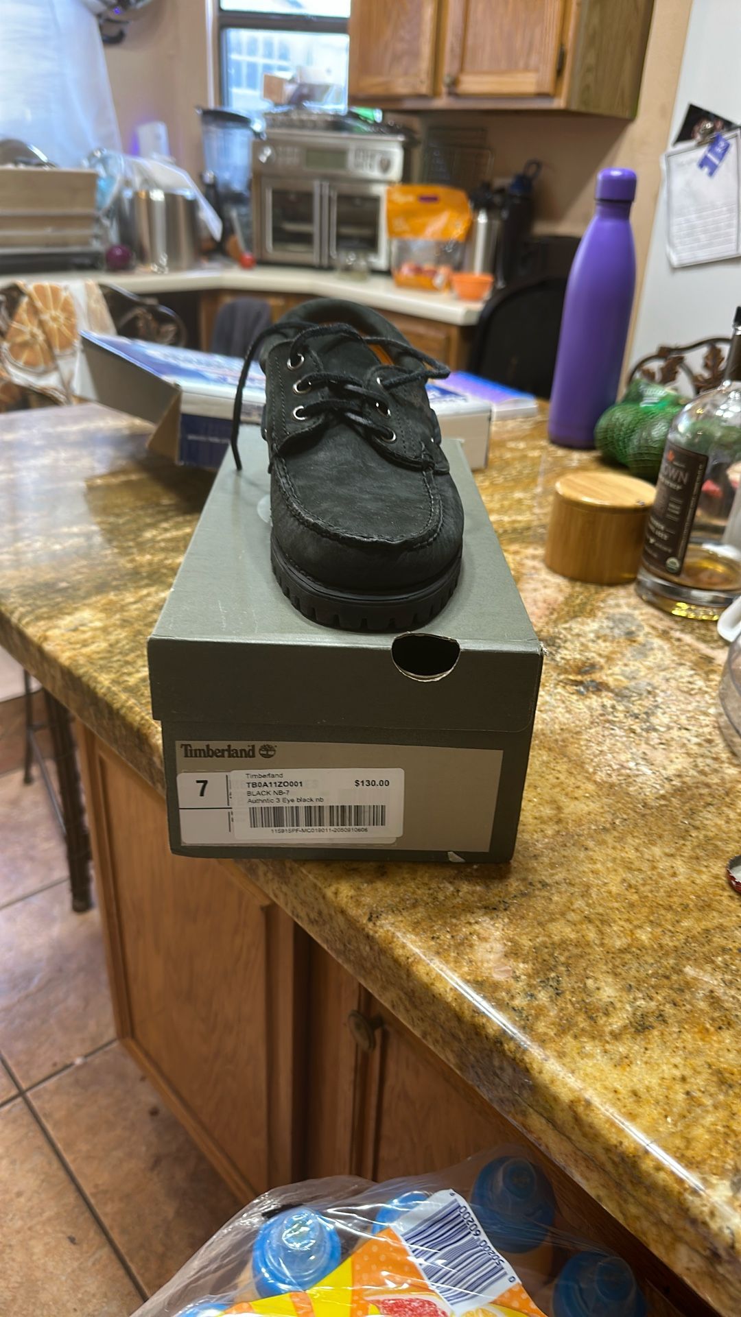 Shoe