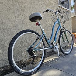 Electra Townie 26 Inch Gear Bicycle $250