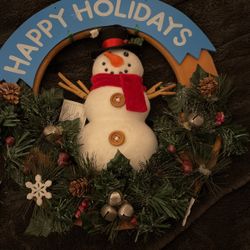 Happy Holidays Wreath Snowman 
