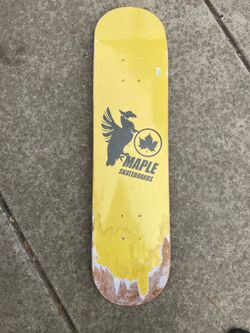 Skateboard deck