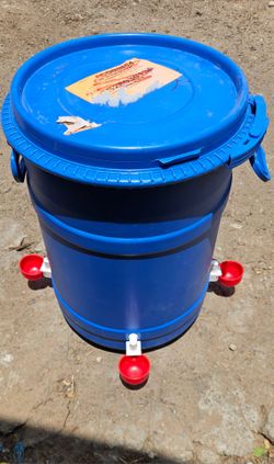 13gal. Feeder or Waterer