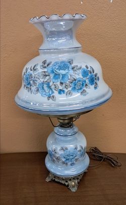 Gone with the Wind Style Hurricane Table Lamp