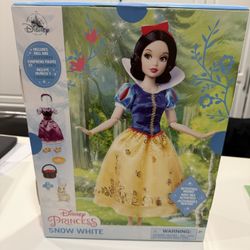 Disney Store Snow White Doll w/ Accessories – New in Box