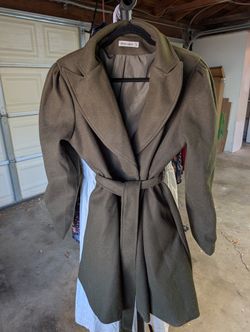 Women’s Sweaters & Coat – Mostly M–XL