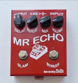 MR ECHO DELAY PEDAL