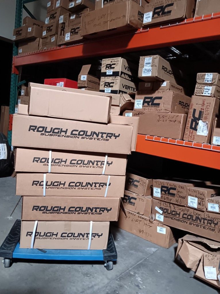 Lift Kits @ Wholesale Price For Automotive & Custom Shops (Cal For Any Questions 602.293.3919)