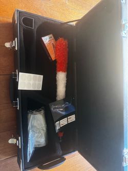 Like New] Premium Alto Saxophone Hardshell Case + Full Cleaning Accessories Bundle