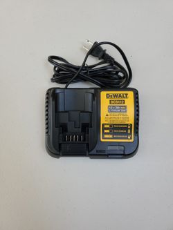Dewalt 20v Charge  New 