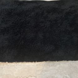 Black rug