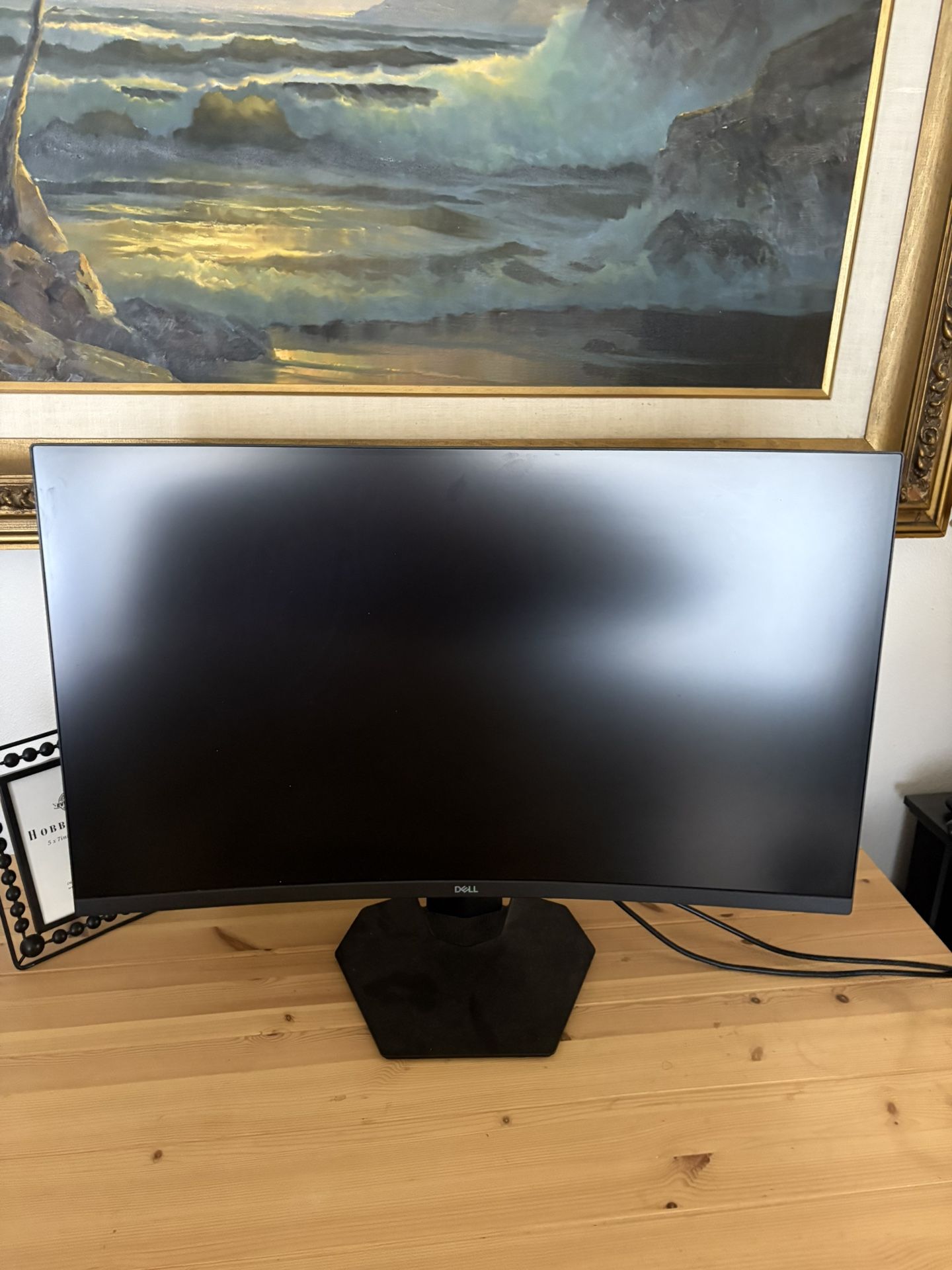 Dell 31.5 Inch Curved Monitor