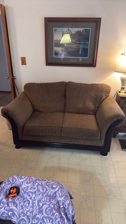 Love seat
