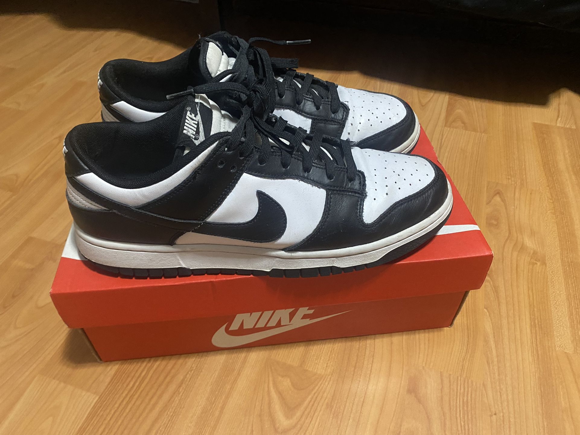 Nike Panda Dunks Size 11 Read Description