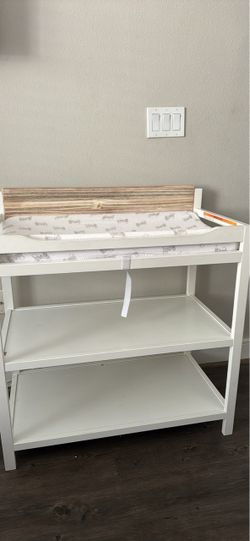 Baby Changing Table with Pad