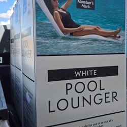 Members Mark Pool Lounger (White)