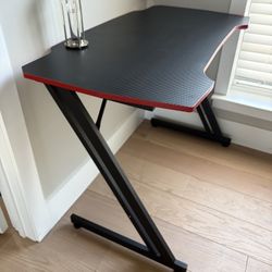 Gamer Desk 