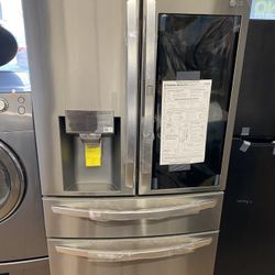 LG Refrigerator With Instaview HBG