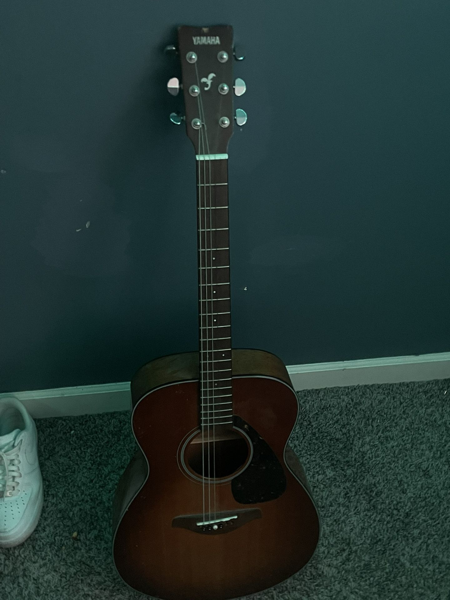 Yamaha FS800 Acoustic Guitar