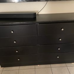 Wooden Drawer Dresser - 6 drawers